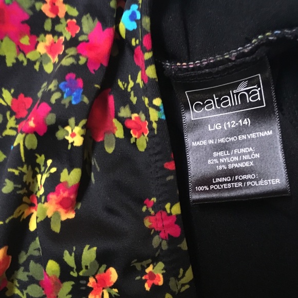 Bathing suit top - Picture 2 of 3